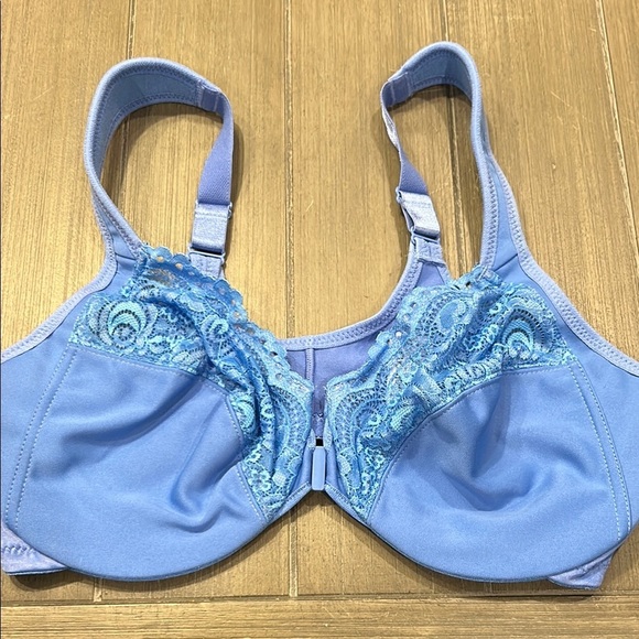 Glamorise Front-Closure WonderWire Bra - Picture 4 of 11